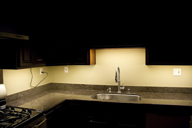 светодиодная лента на кухне без света